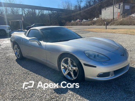 Chevrolet Corvette 2005 - Image 1 of 11