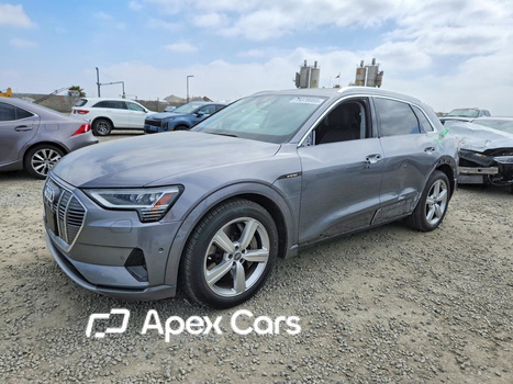 Audi e-tron 2019 - Image 1 of 14