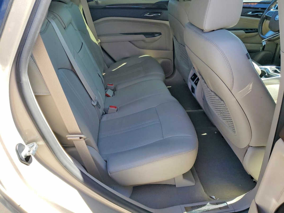 Cadillac SRX 2012