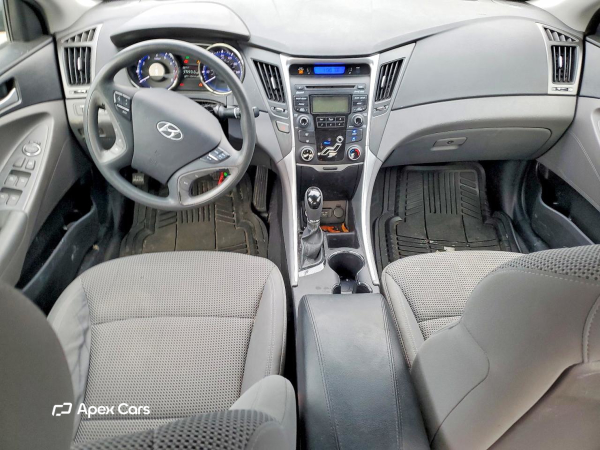 Hyundai Sonata 2012