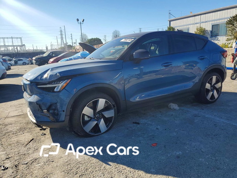 2022 Volvo C40 - Image 1 of 5