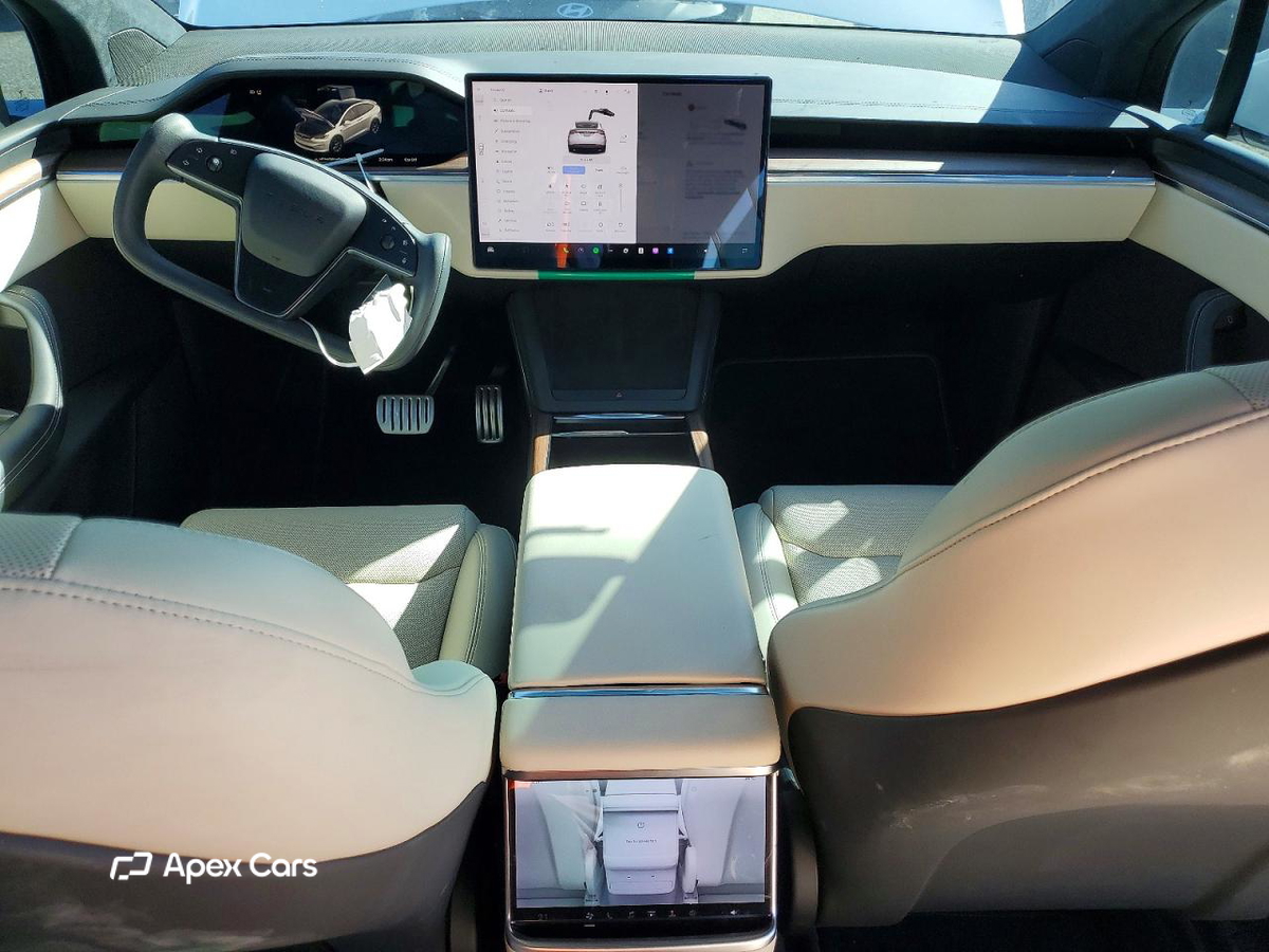 Tesla Model X 2024