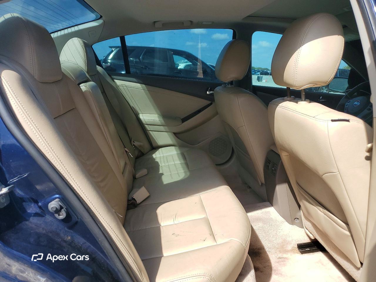 Nissan Altima 2012