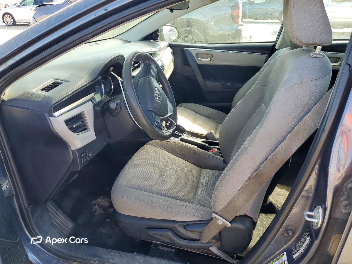 Toyota Corolla 2015