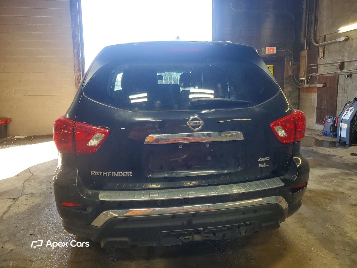 Nissan Pathfinder 2017
