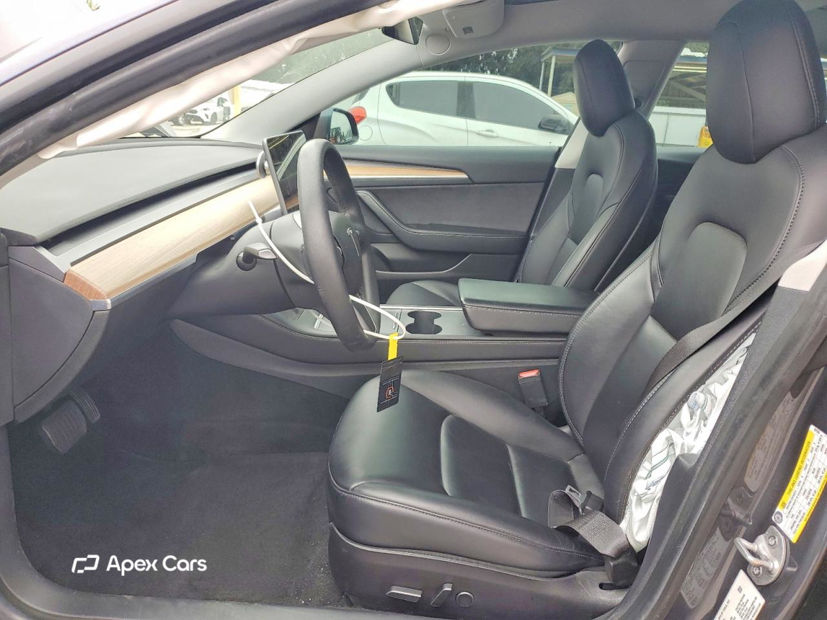 Tesla Model 3 2021