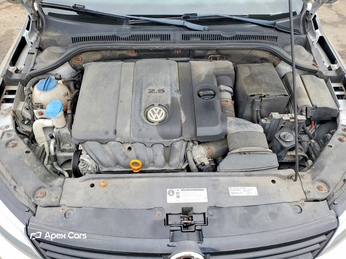 Volkswagen Jetta 2012