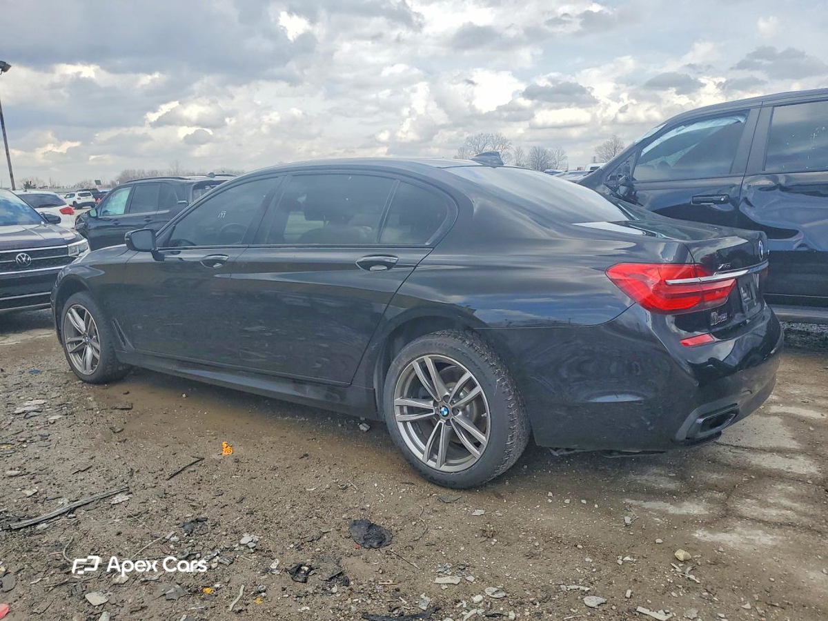 BMW Series 7 2016