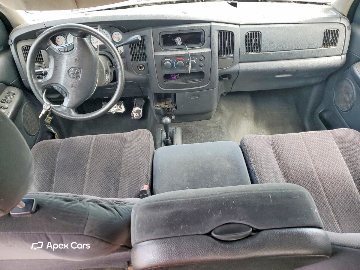 Dodge RAM 2003