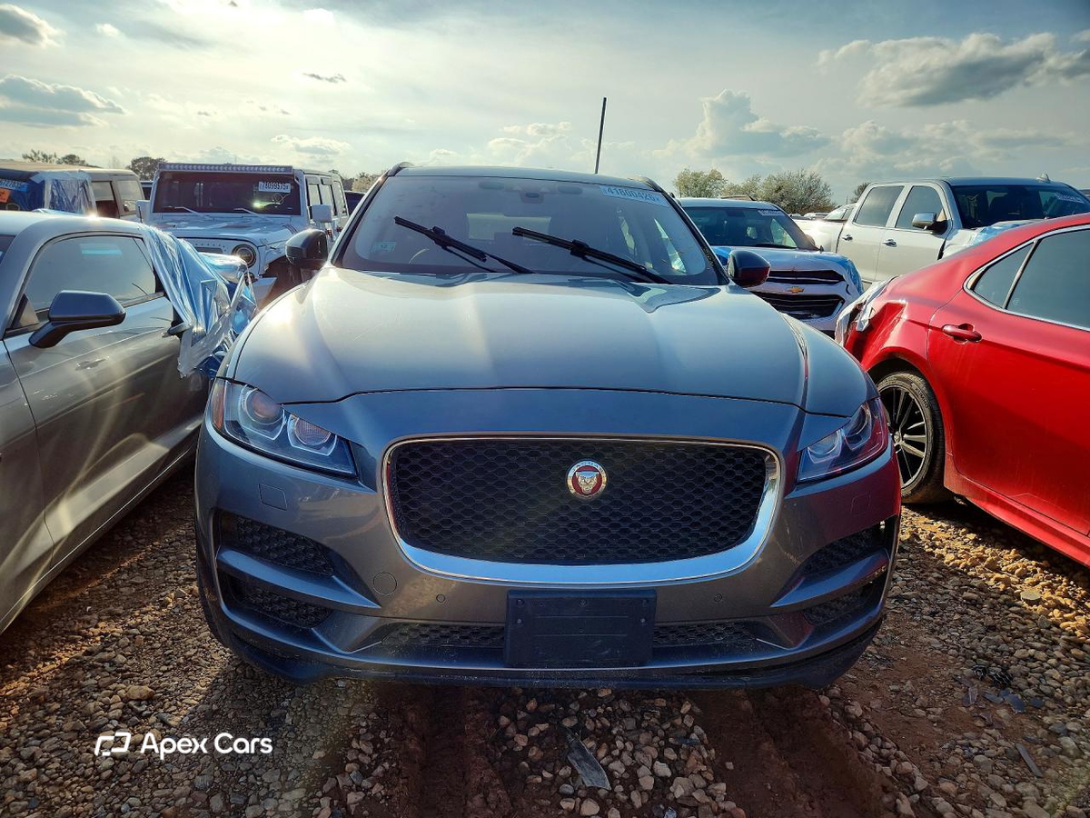 Jaguar F-Pace 2017