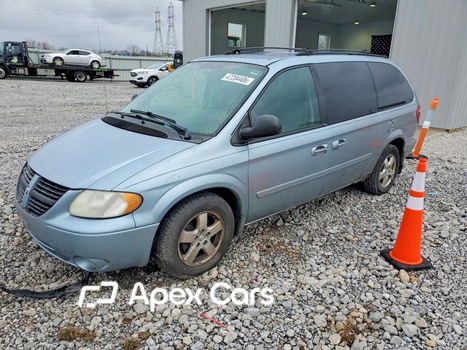 Dodge Caravan 2005 - Image 1 of 14