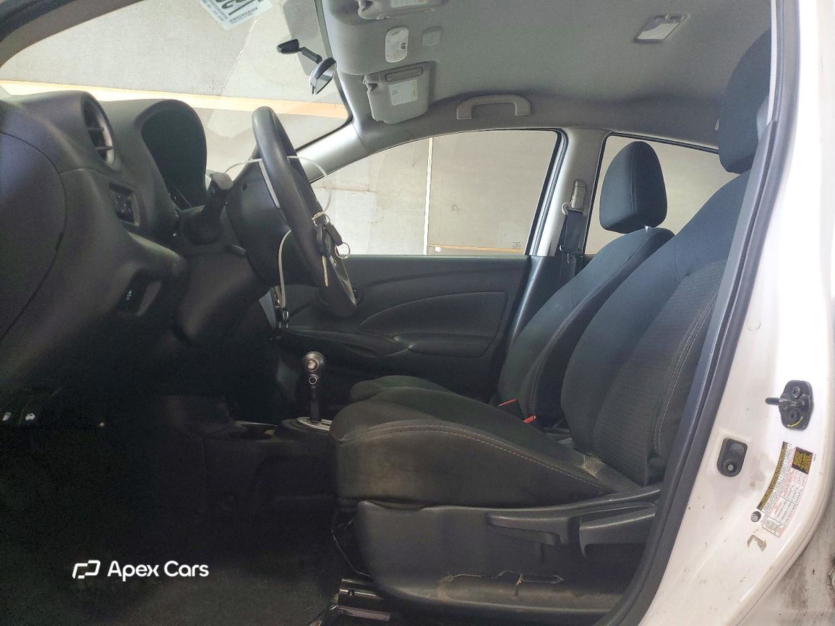 Nissan Versa 2019