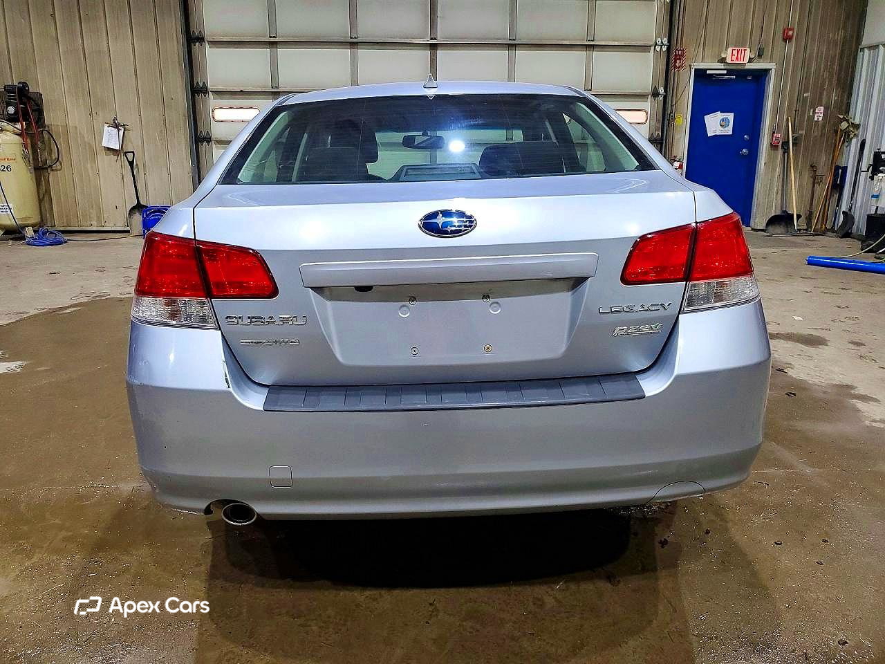 Subaru Legacy 2014