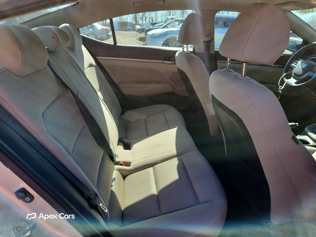 Hyundai Elantra 2017