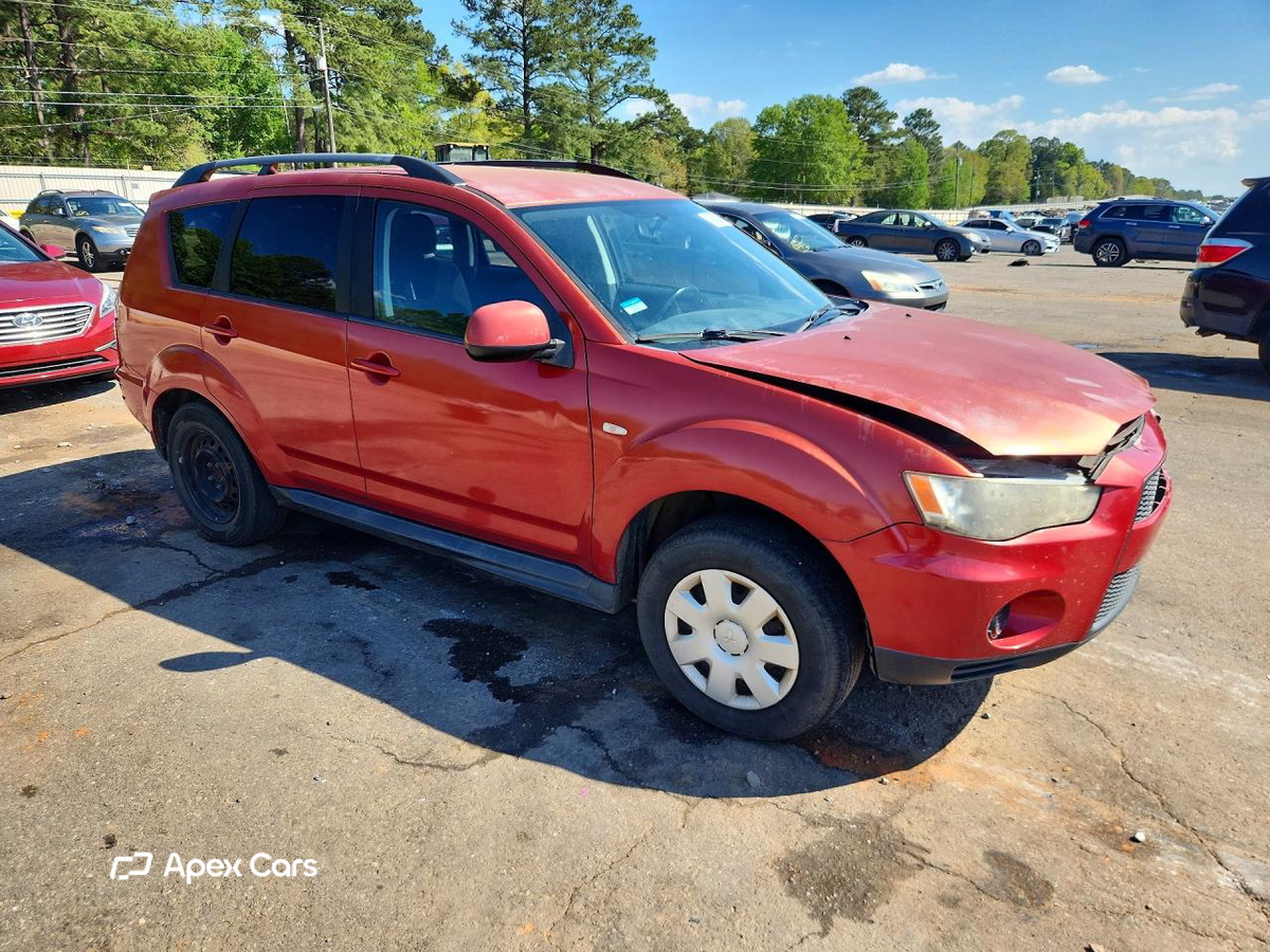 Mitsubishi Outlander 2011