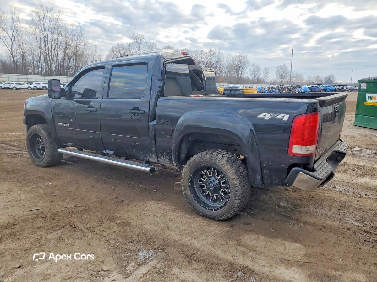GMC Sierra 2011