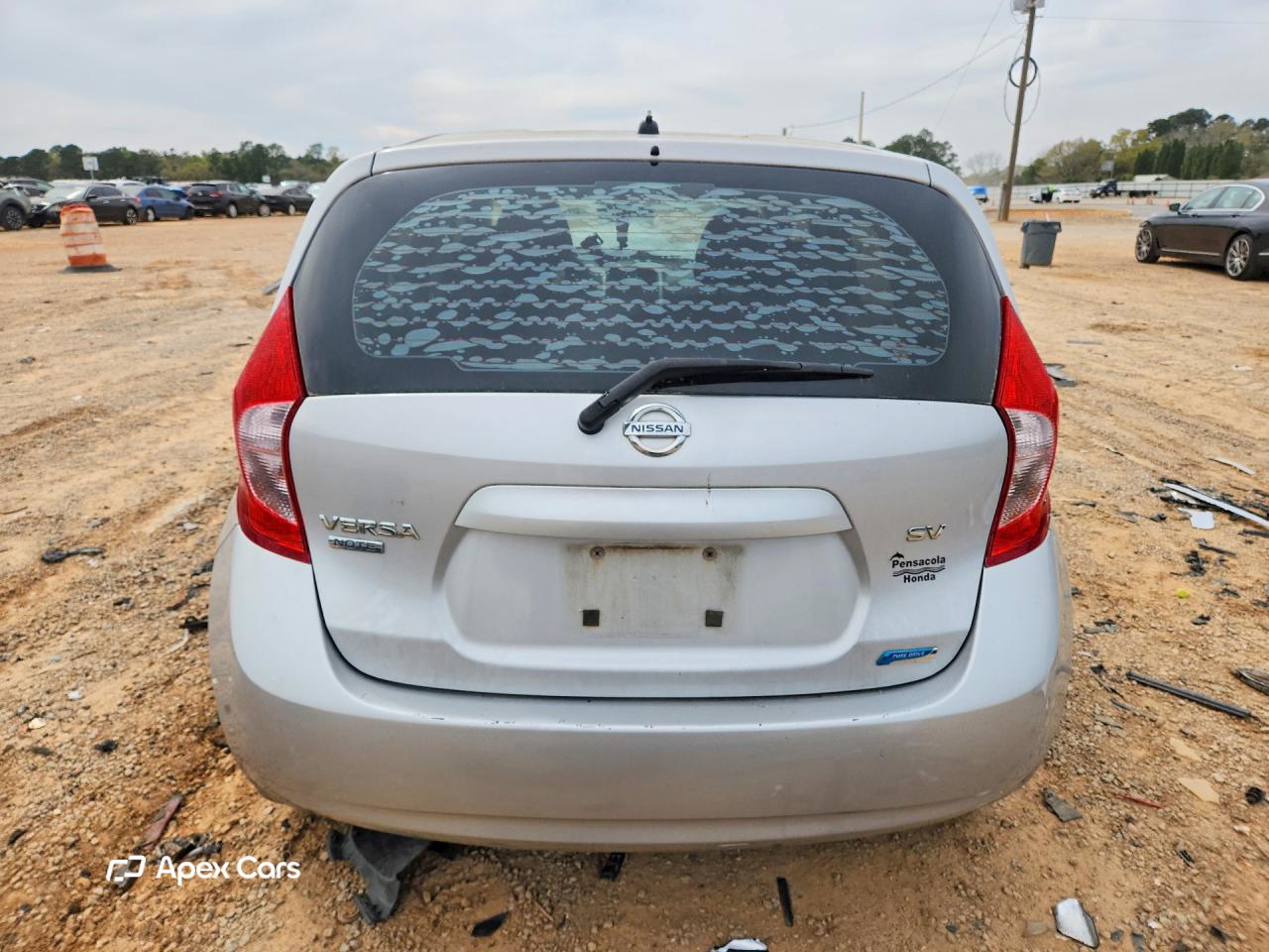 Nissan Versa 2015