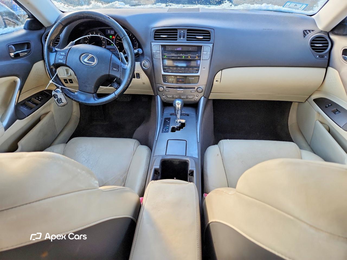 Lexus IS 2009