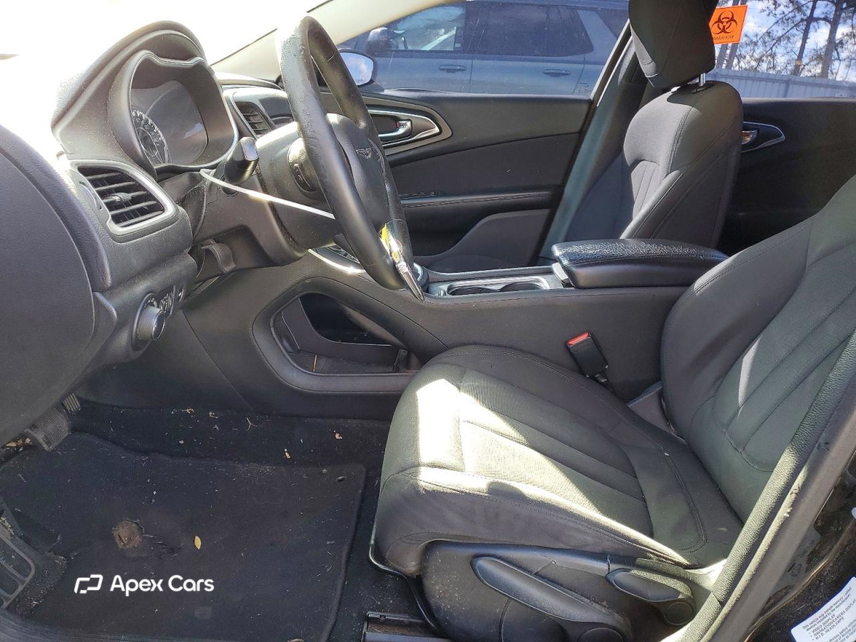 Chrysler 200 2015