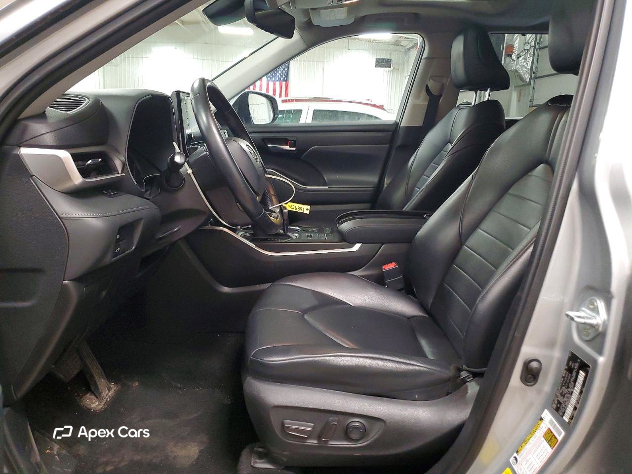 Toyota Highlander 2021
