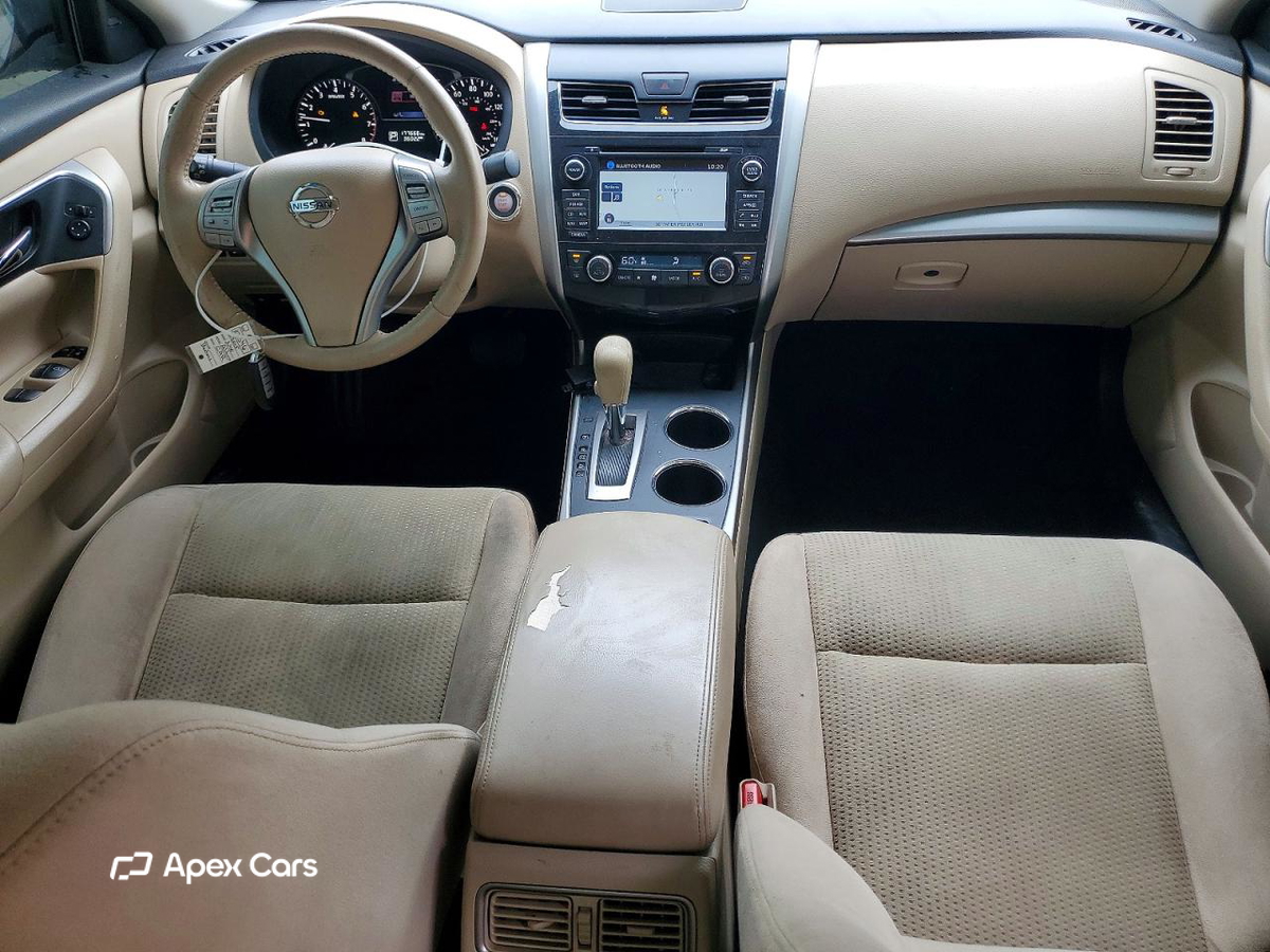 Nissan Altima 2015
