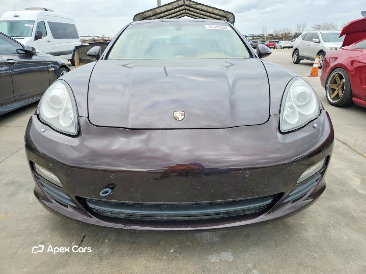 Porsche Panamera 2013