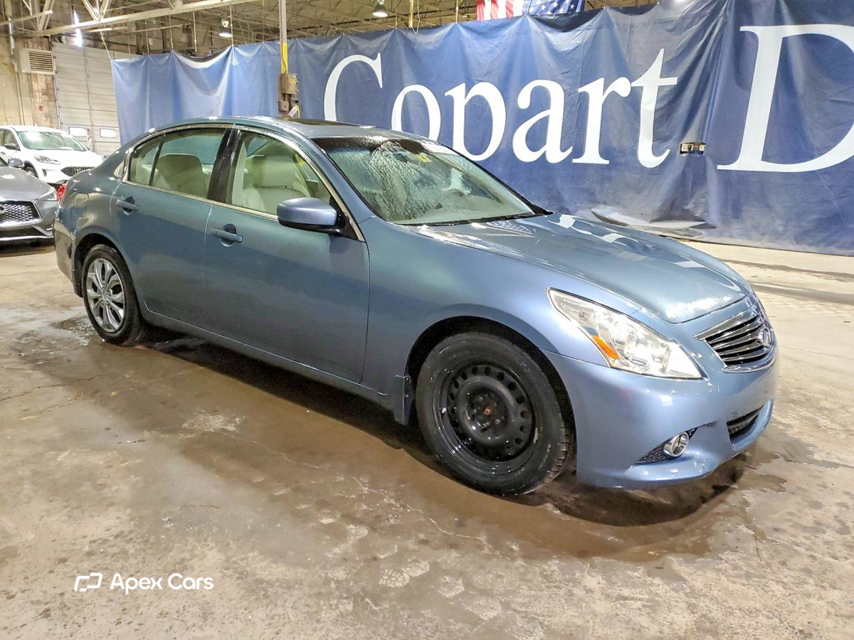 Infiniti G 2010