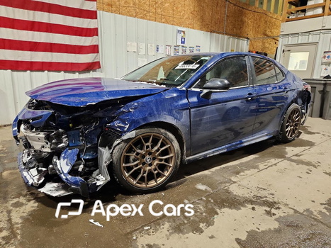 2023 Toyota Camry - Zdjęcie 1 z 5