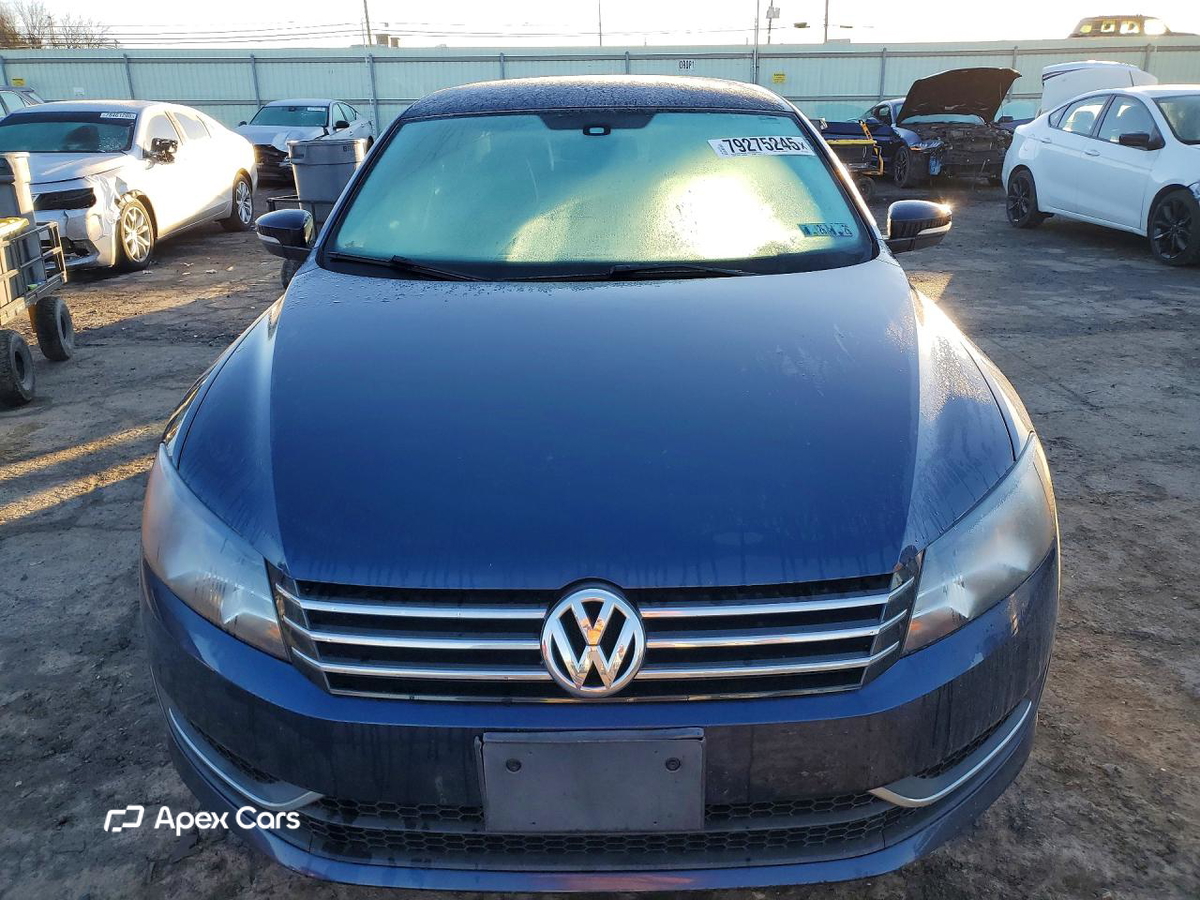 Volkswagen Passat 2013