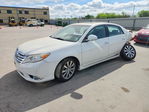 Toyota Avalon 2011