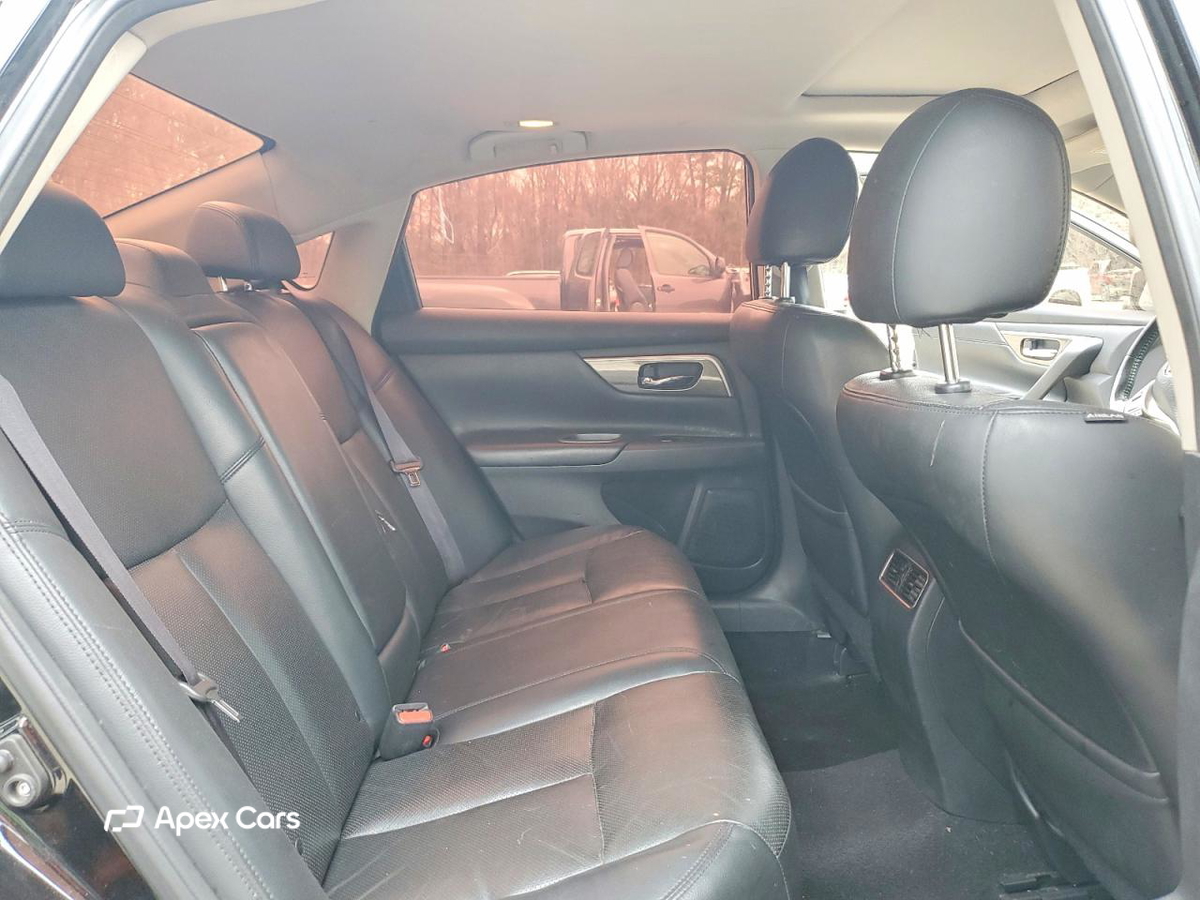 Nissan Altima 2015