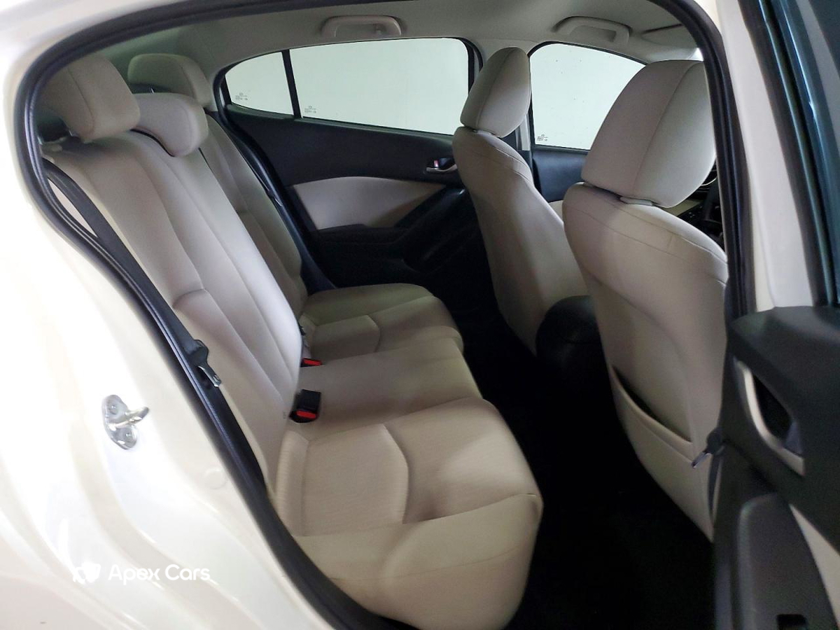 Mazda 3 2015
