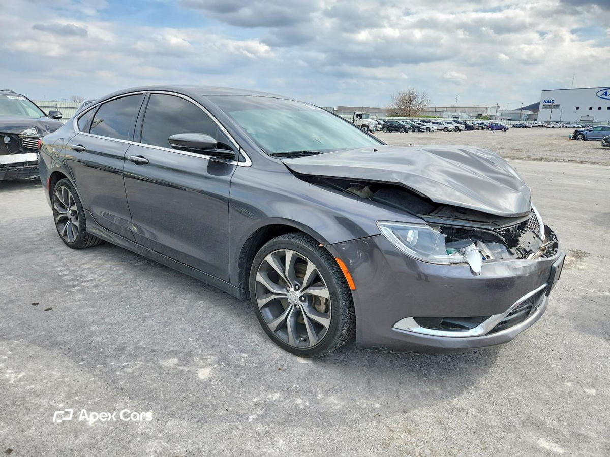 Chrysler 200 2015