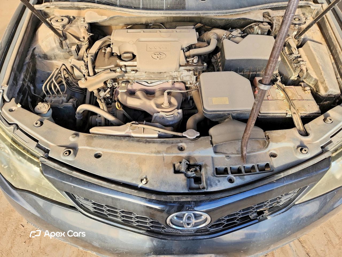 Toyota Camry 2012