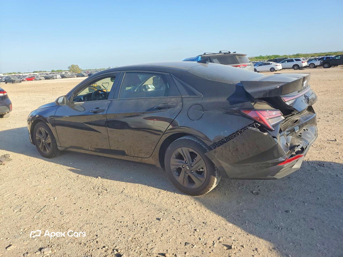 Hyundai Elantra 2021