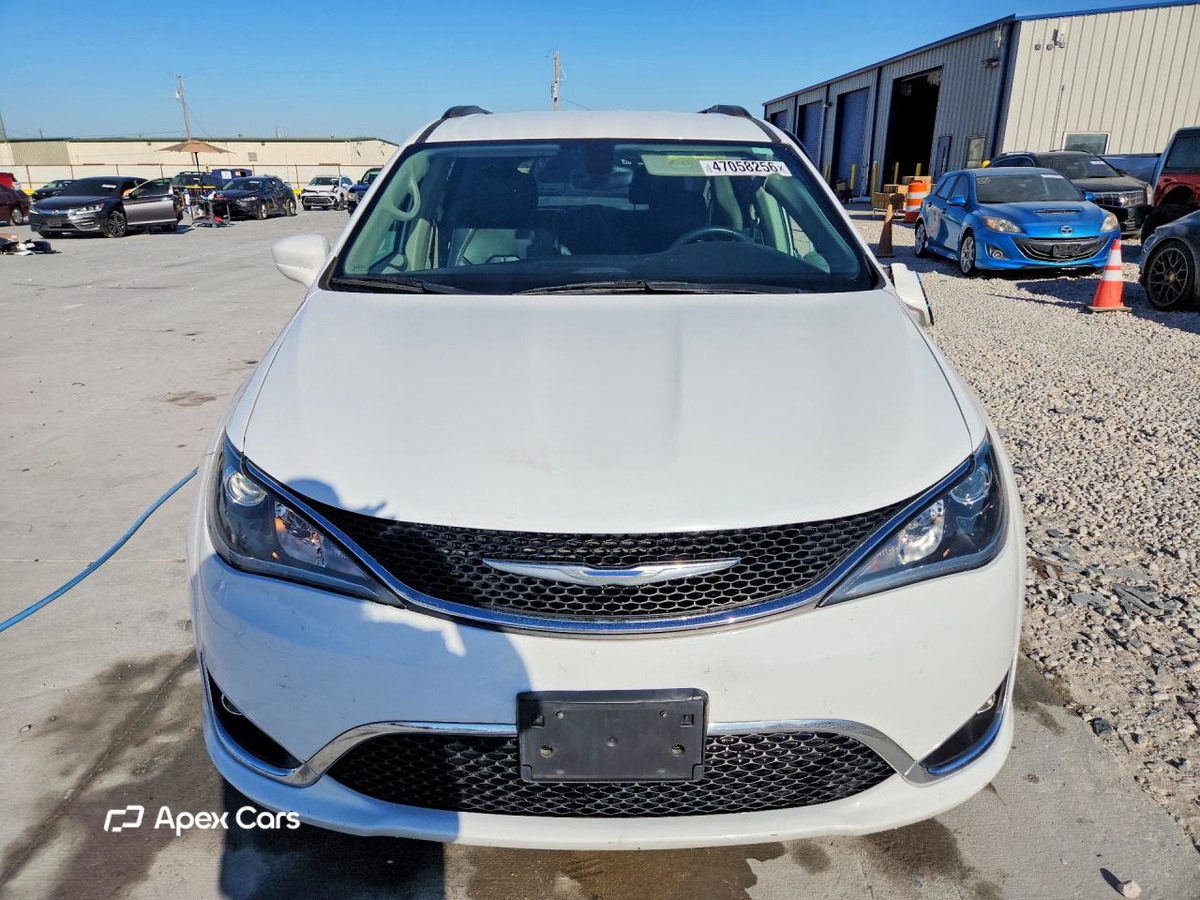 Chrysler Pacifica 2017