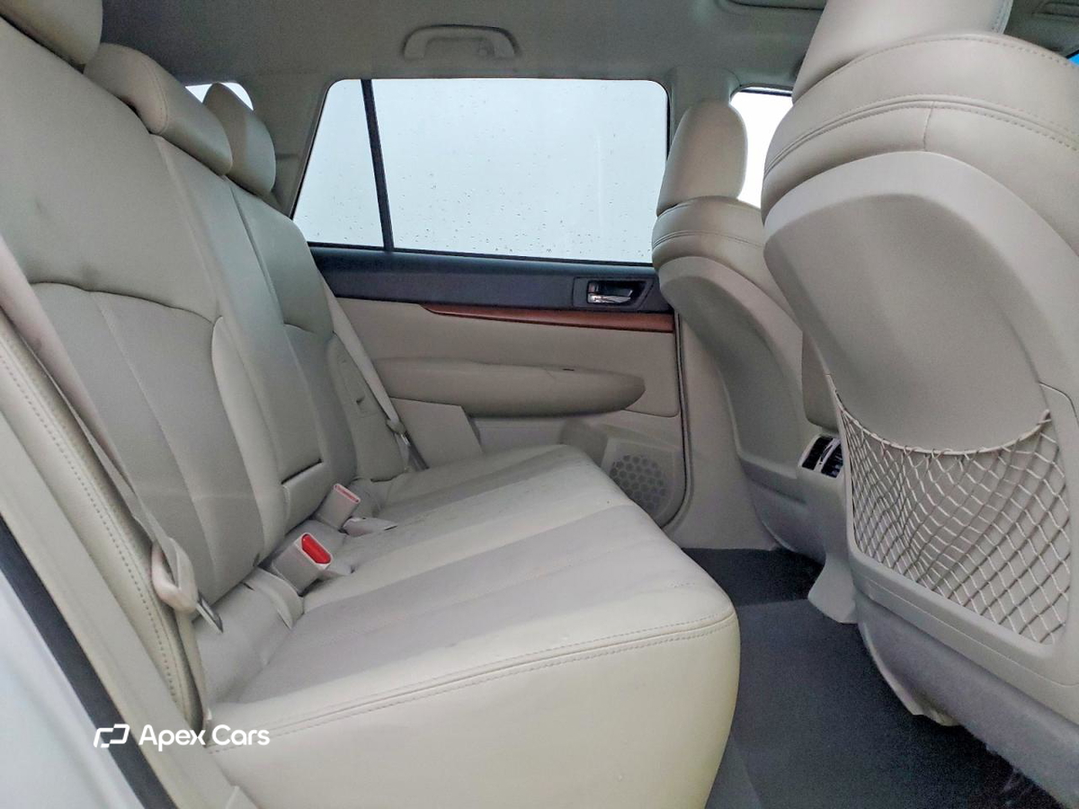Subaru Outback 2013