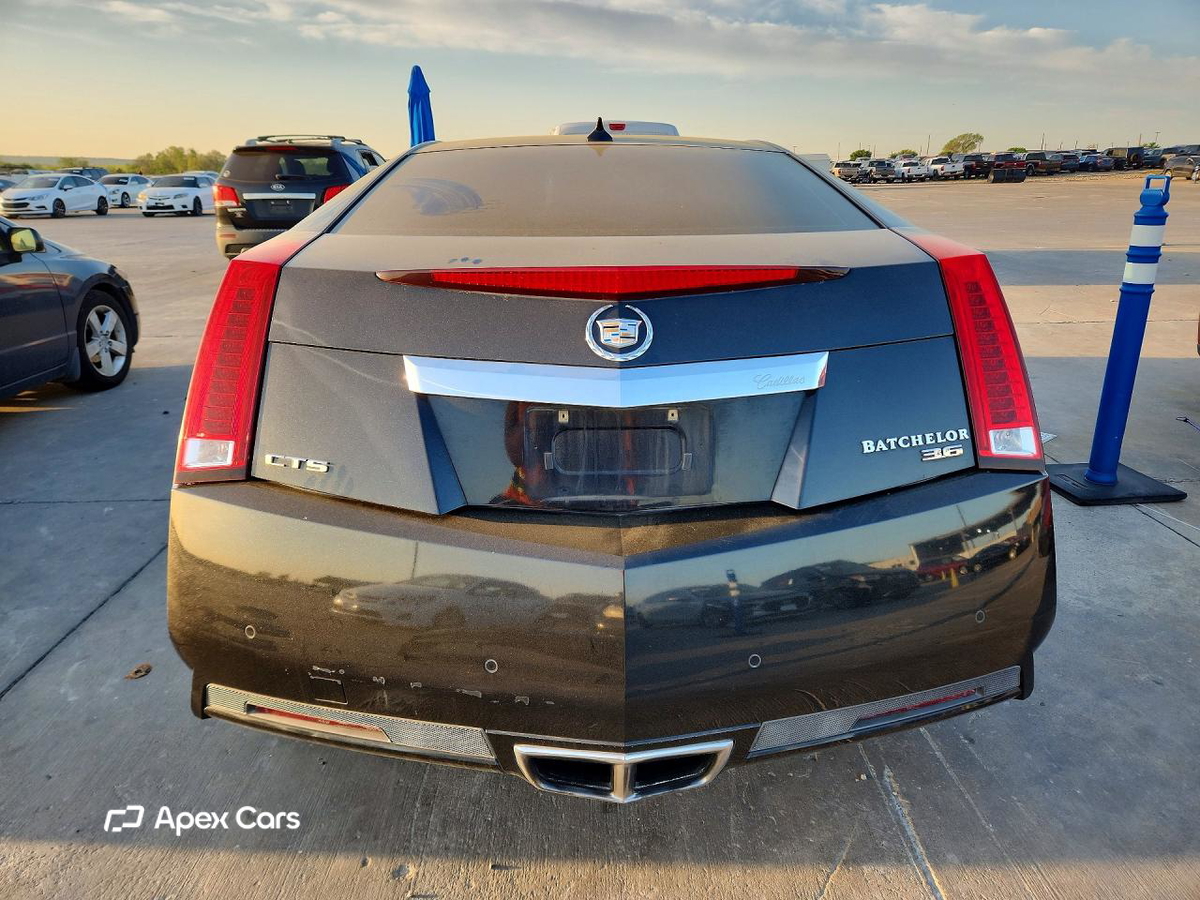 Cadillac CTS 2012