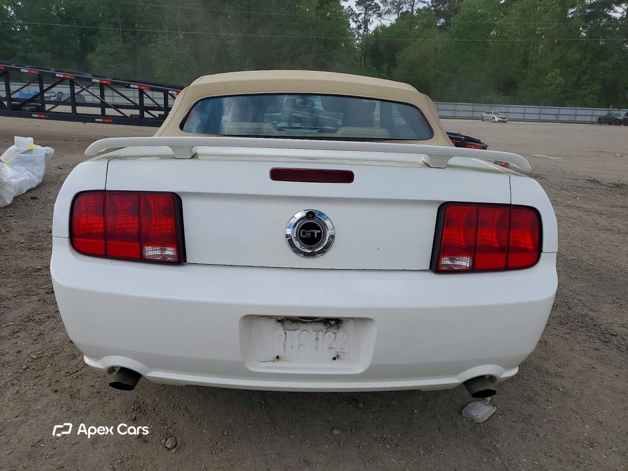 Ford Mustang 2006