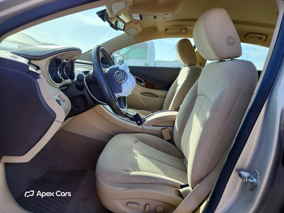 Buick LaCrosse 2012