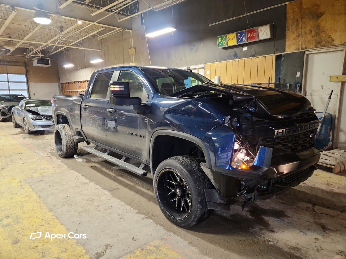 Chevrolet Silverado 2021
