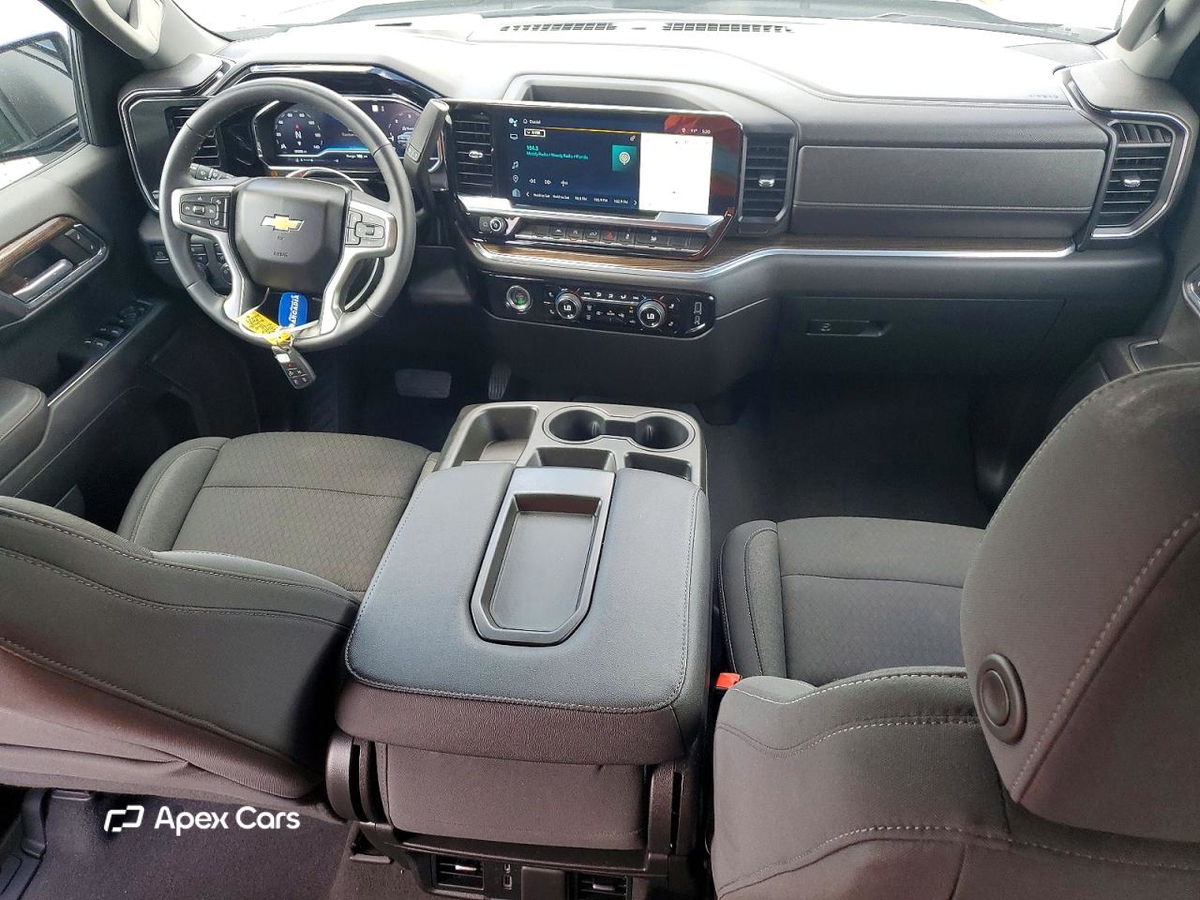 Chevrolet Silverado 2023