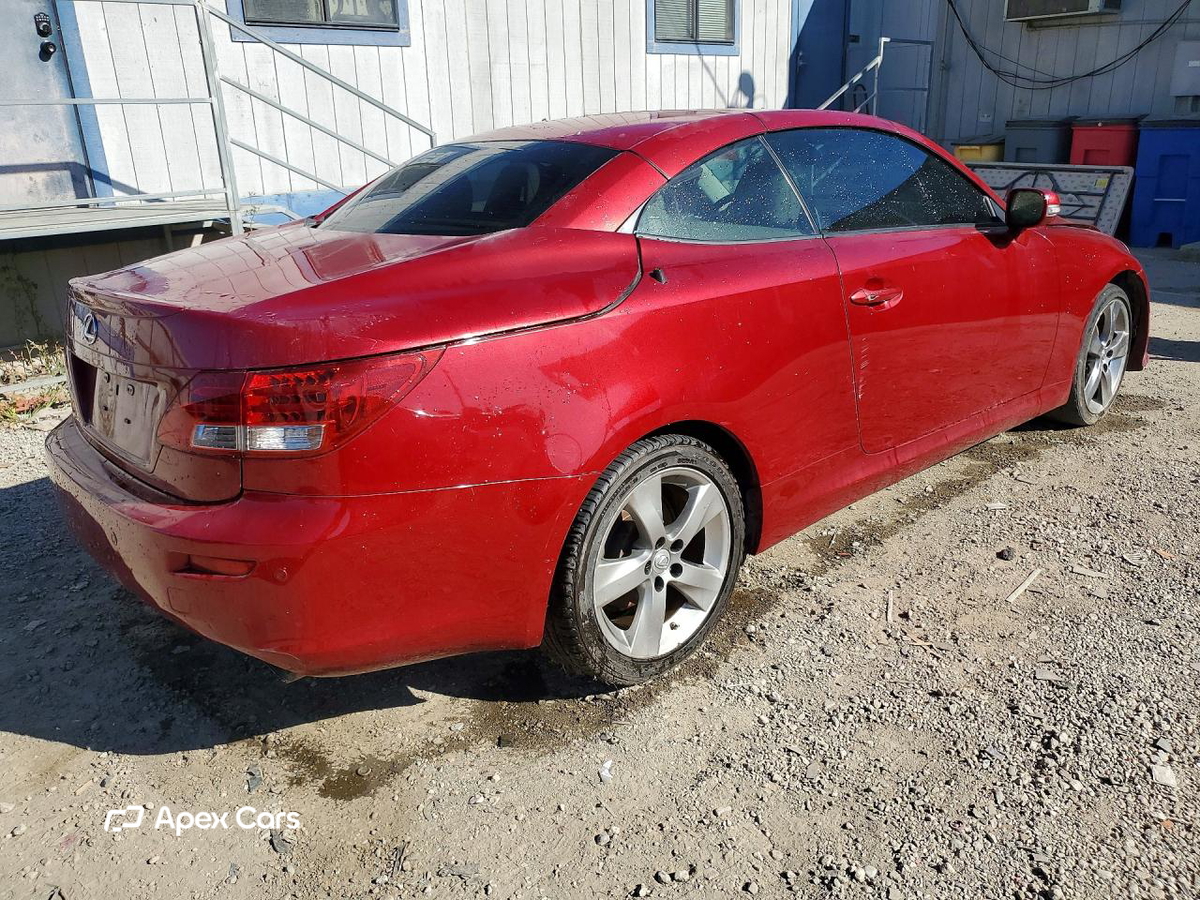 Lexus IS 2010