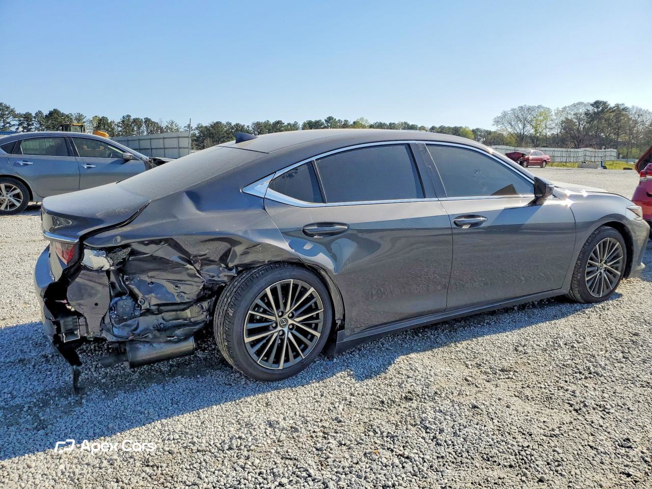 Lexus ES 2025
