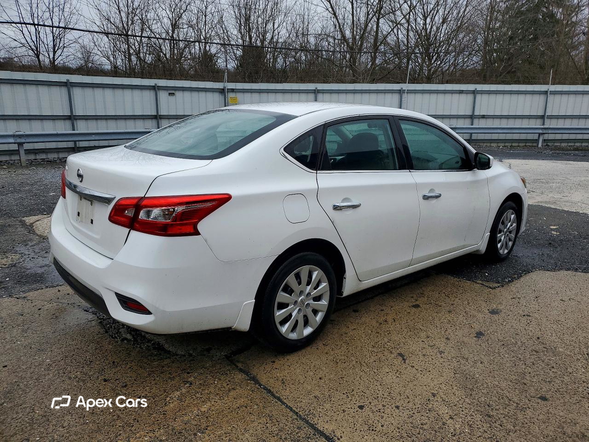Nissan Sentra 2019