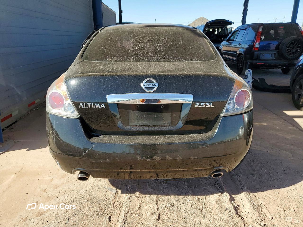 Nissan Altima 2012