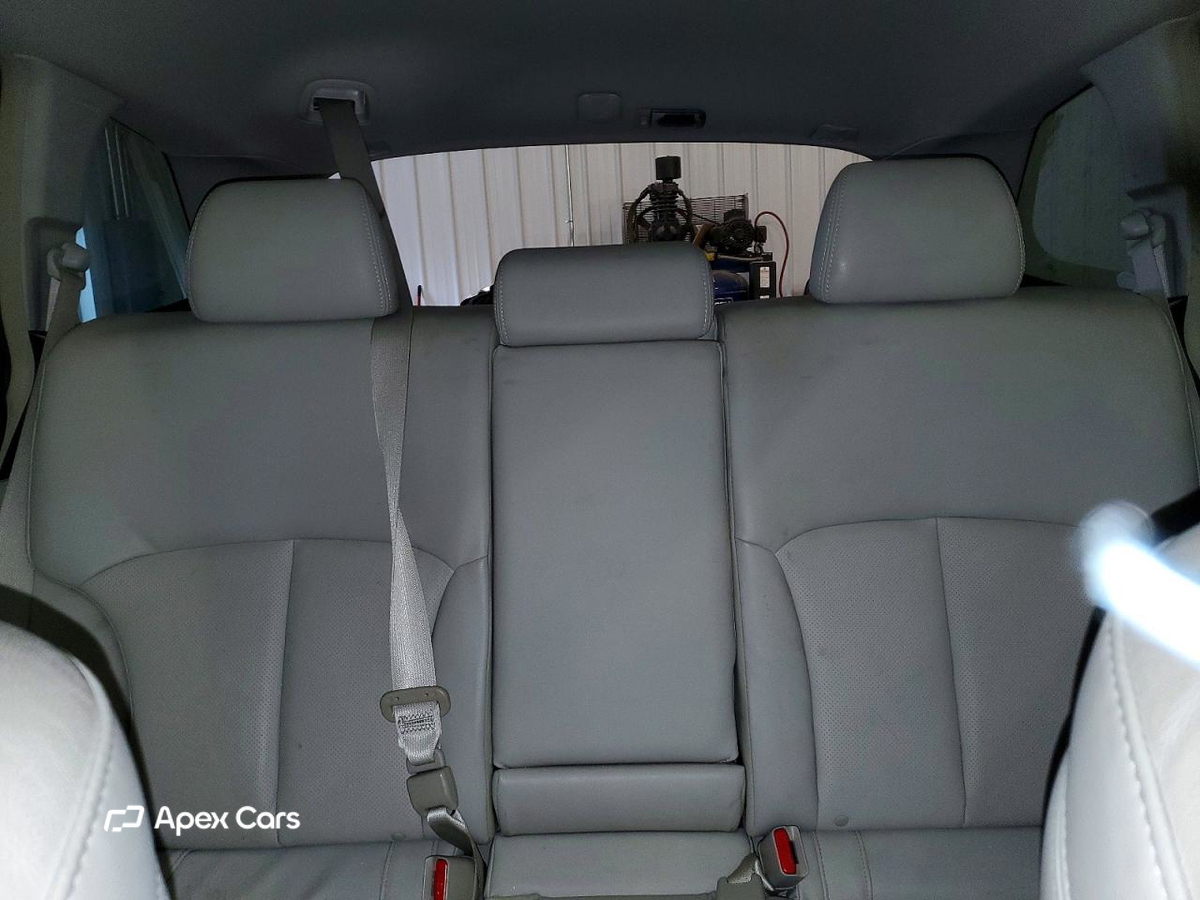 Subaru Outback 2010