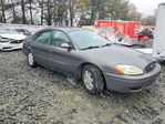 Ford Taurus 2004