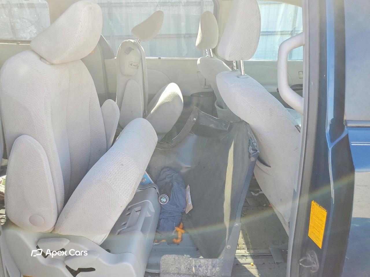 Toyota Sienna 2011
