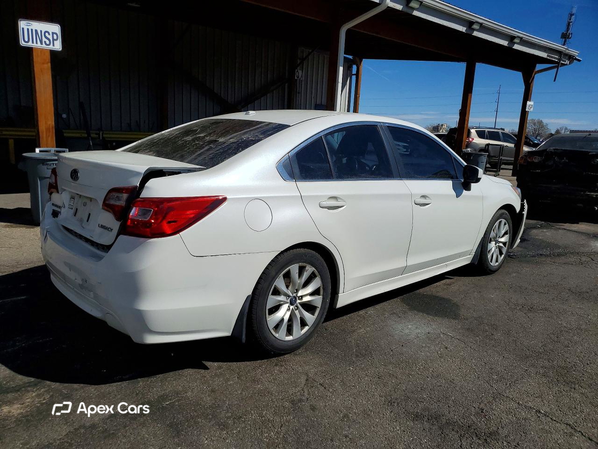 Subaru Legacy 2015